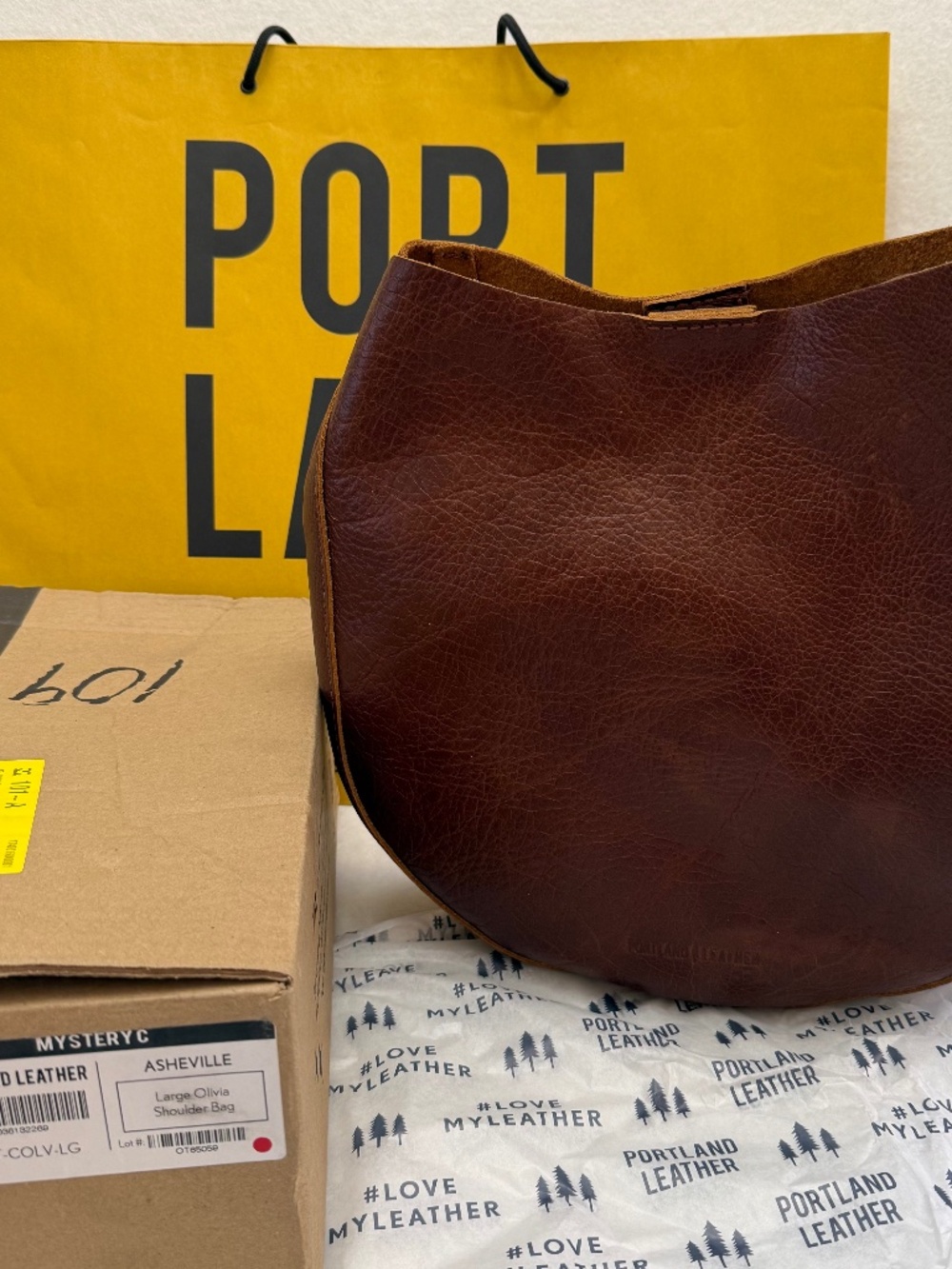 NWT Portland Leather Goods PLG Large Olivia in Asheville Brown